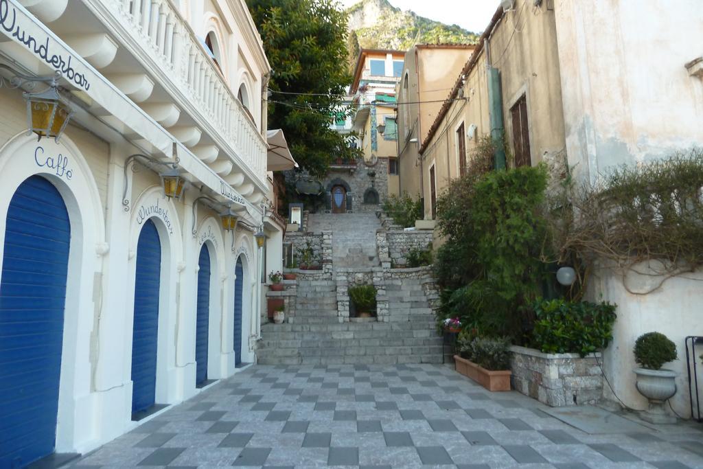 Casa Vico Romano 2 Apartment Taormina Exterior photo