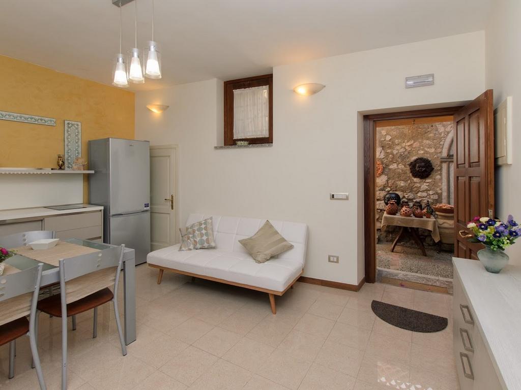 Casa Vico Romano 2 Apartment Taormina Exterior photo